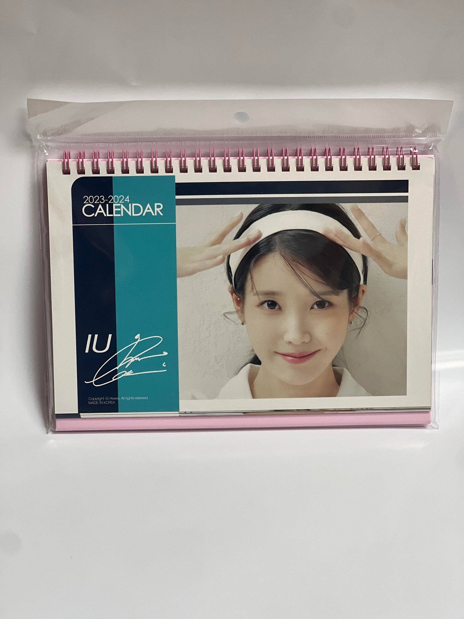 KPOP 2023 2024 PHOTO DESK CALENDAR KPOP Store In USA kpop-2023-2024-photo-desk-calendar-kpop-store-in-usa